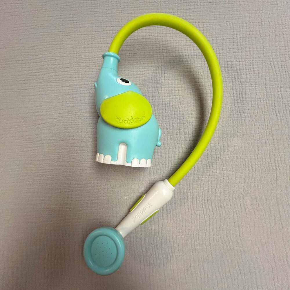 Yookidoo Elephant Baby Bath Shower Head Water Pump